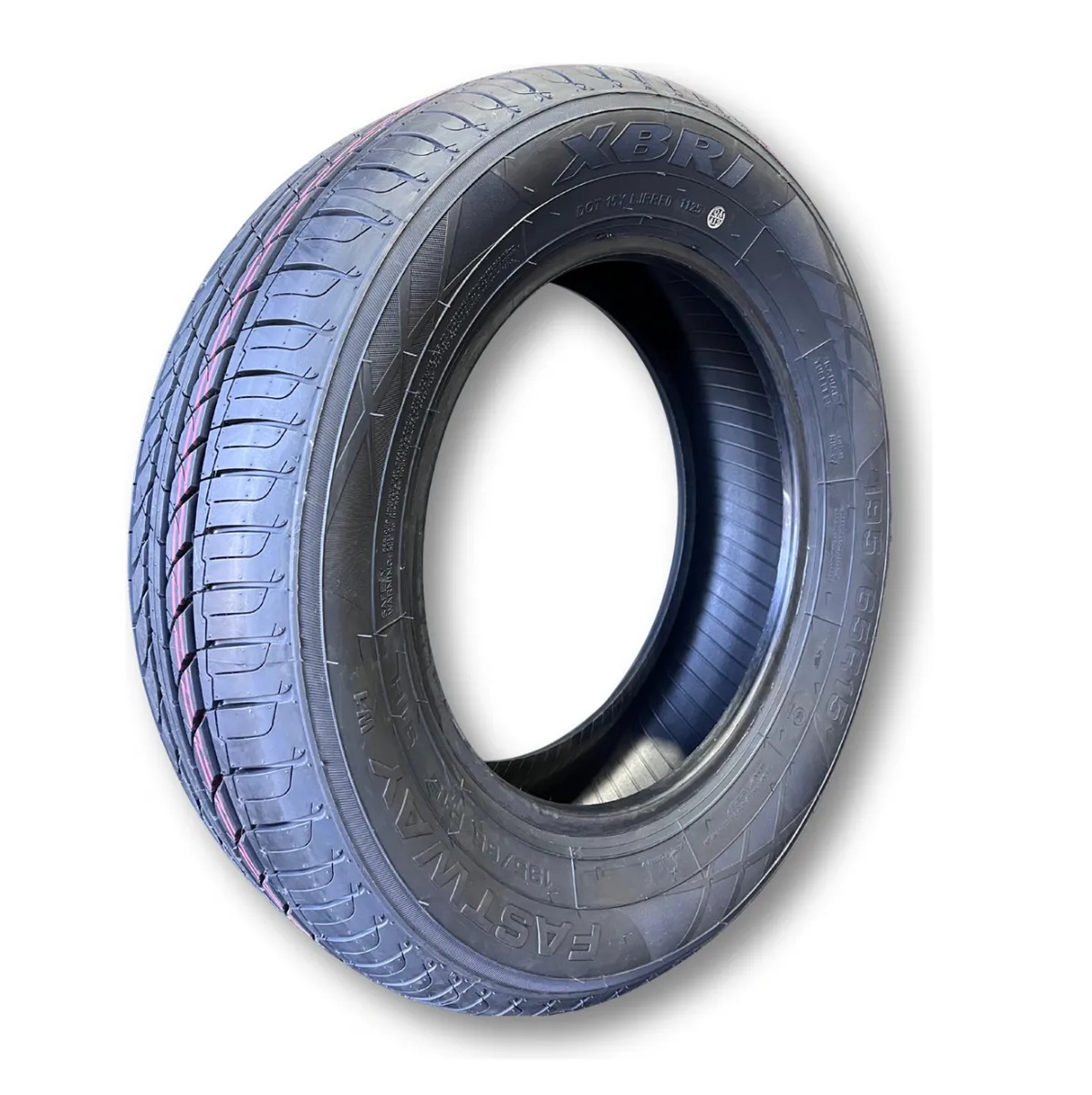 Imagem destaque de PNEU 195/55R15 85V FASTWAY W1 XBRI
